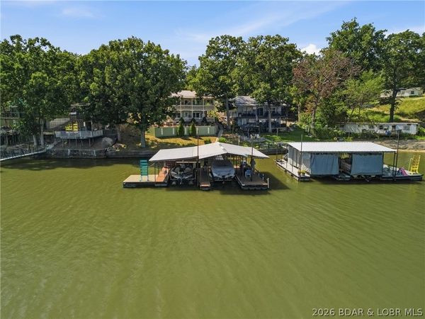 33963 Ivy Bend Circle , Stover, MO 65078