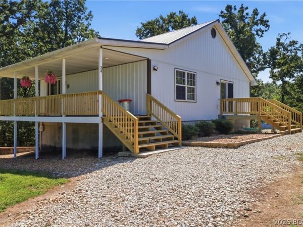 24 Hidden Oaks Road , Eldon, MO 65026