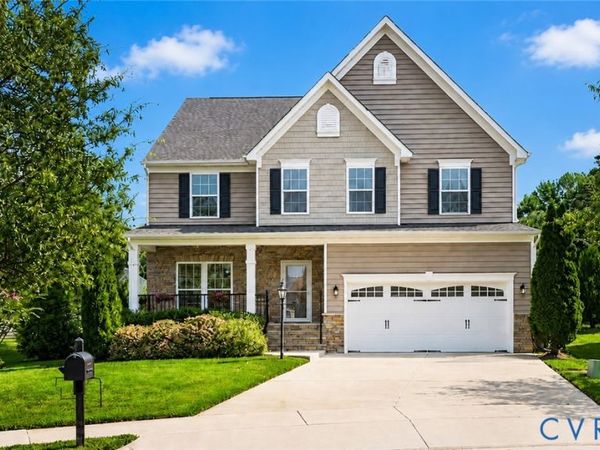 8842 Thorneshire Circle , Mechanicsville, VA 23116