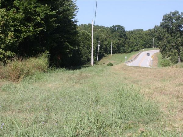 1051 E Highway 202, Summit, AR 72677