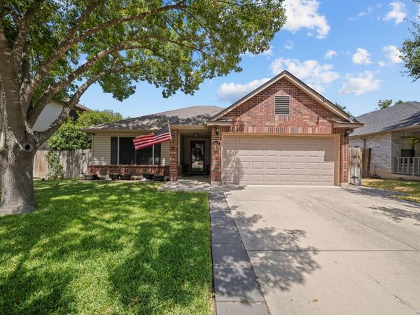 9627 Roy Croft, Helotes, TX 78023