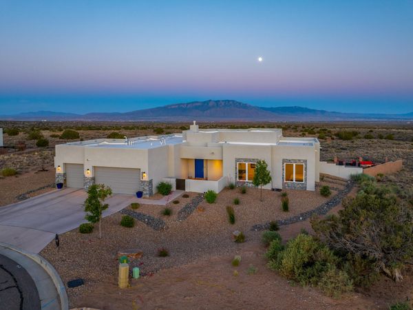 2324 Venada Road NE, Rio Rancho, NM 87144