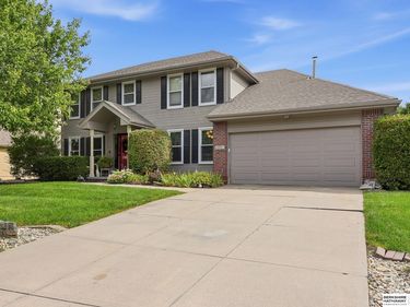 4201 N 136th Street, Omaha, NE 68164