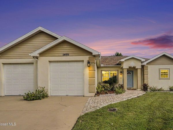 1651 Alpha Street NE , Palm Bay, FL 32907