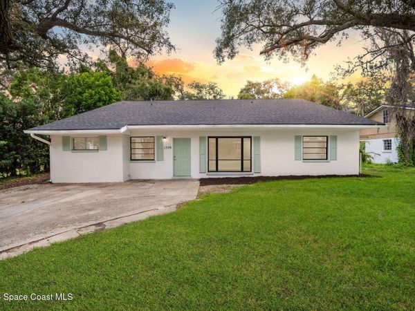 1576 Grandview Way, Melbourne, FL 32935