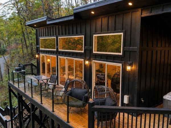 2338 Willow Lane , Sevierville, TN 37862