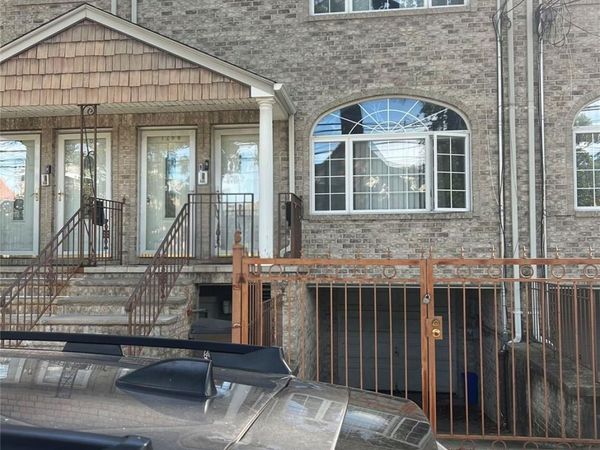 1260 Hobart Avenue, Bronx, NY 10461