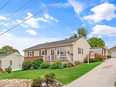 611 A ST , Staunton, VA 24401