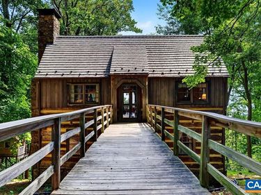 83 FORTUNES RIDGE DR, Wintergreen, VA 22967