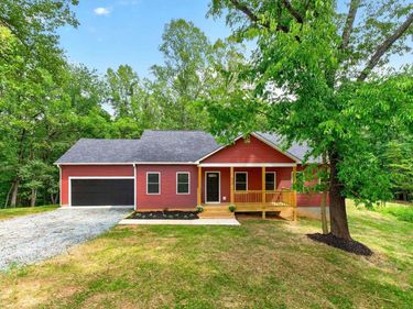 623 POPLAR SPRING RD, Scottsville, VA 24590