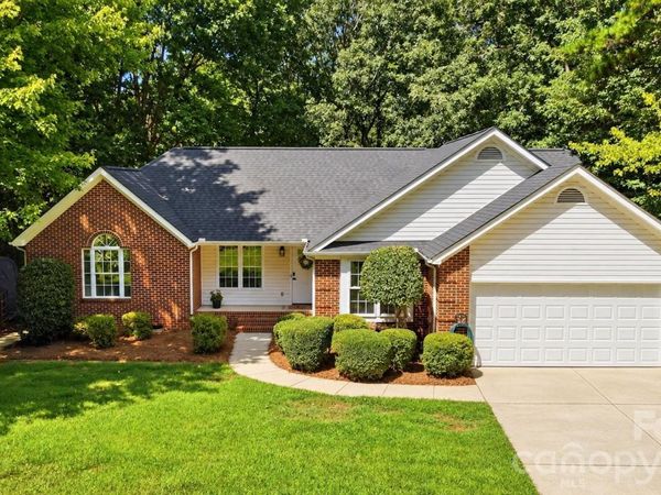 13800 Woody Point Road, Charlotte, NC 28278