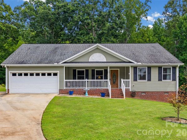 4108 Lydia Suzanne Place , Lincolnton, NC 28092