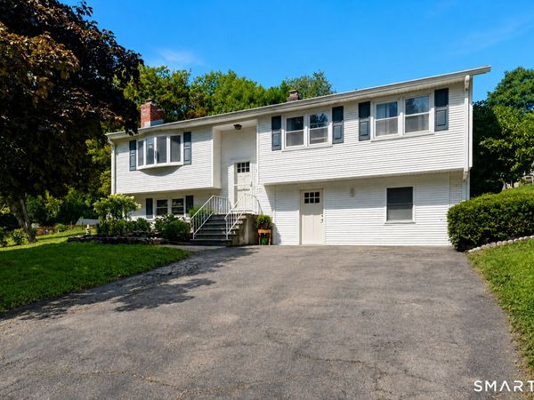 17 North Ridgeland, Wallingford, CT 06492