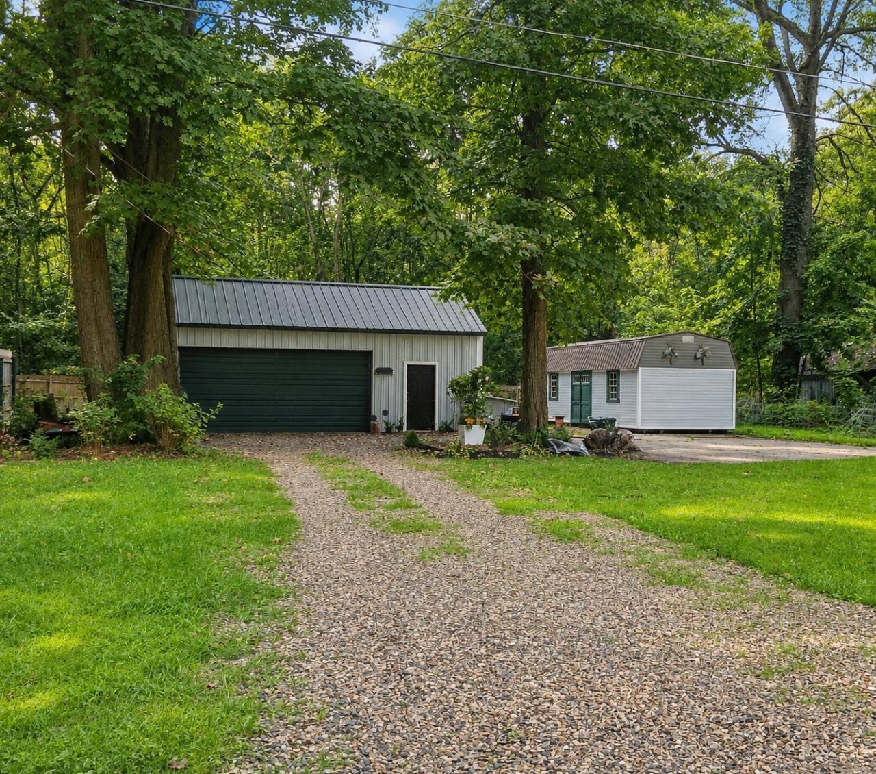 75304 Marie Drive, Lawton, MI 49065 Main Photo