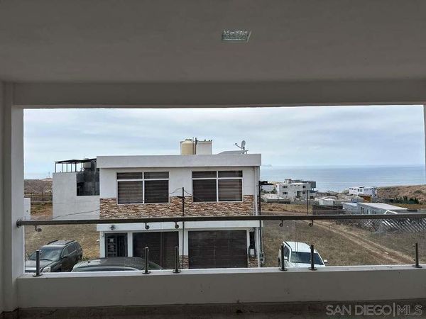 206 Ave. Santa Monica, Col. San Miguel Tijuana Mex, Other, CA 99999