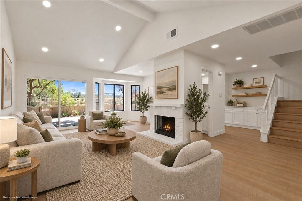 18 Clover Hill Lane, Unit 115, Laguna Hills, CA 92653 Main Photo