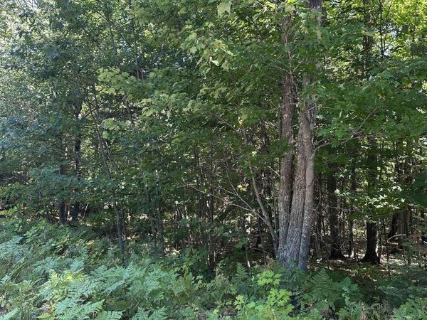 140 Meco Court Road, Marquette Twp, MI 49855