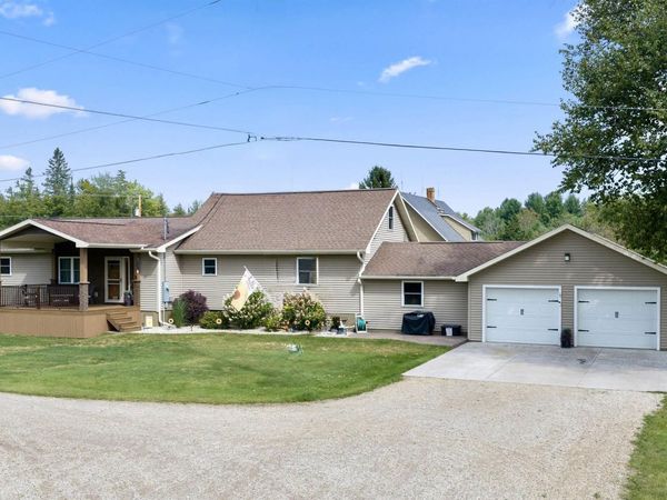 3715 13.75 Road, Wells Twp, MI 49829