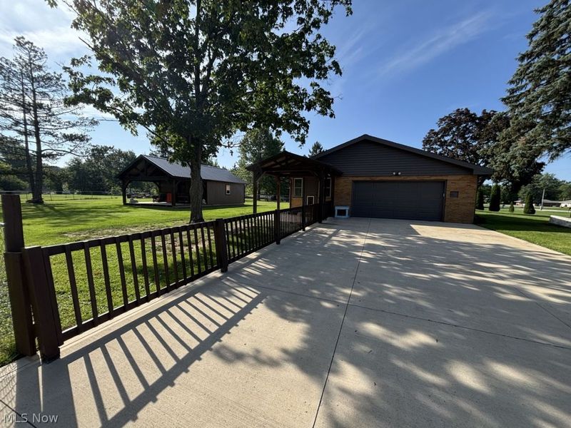 11861 Summers Road , Chesterland, OH 44026 Photo 3