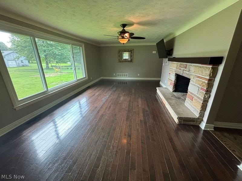 11861 Summers Road , Chesterland, OH 44026 Photo 5