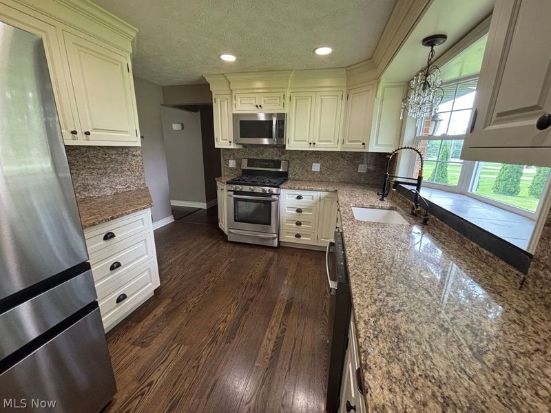 11861 Summers Road , Chesterland, OH 44026 Photo 7