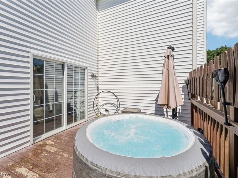 15100 Timber Ridge Drive , Middlefield, OH 44062 Photo 10