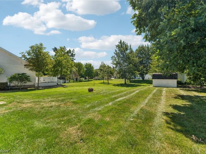 15100 Timber Ridge Drive , Middlefield, OH 44062 Photo 7
