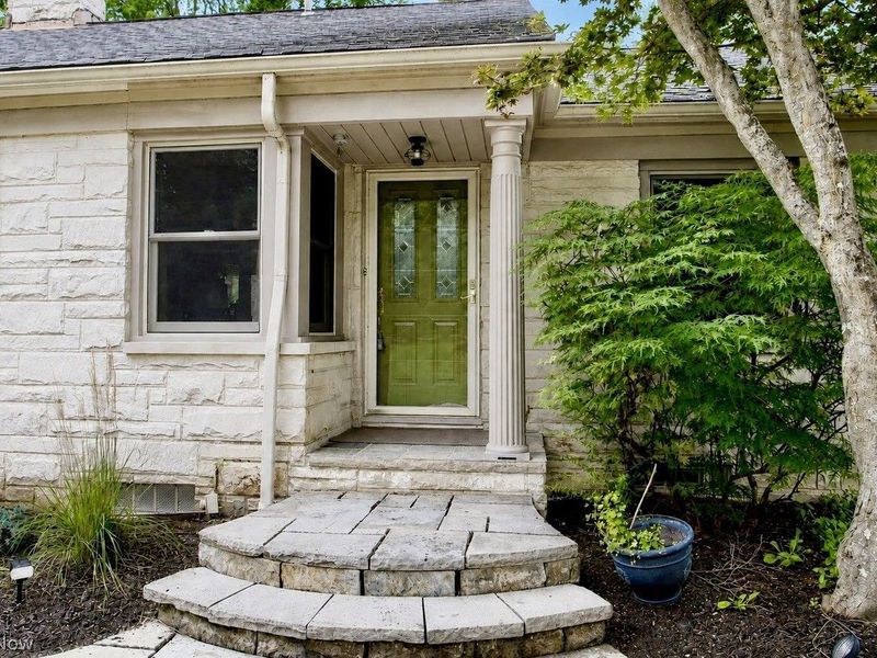 4030 Som Center Road, Moreland Hills, OH 44022 Photo 4