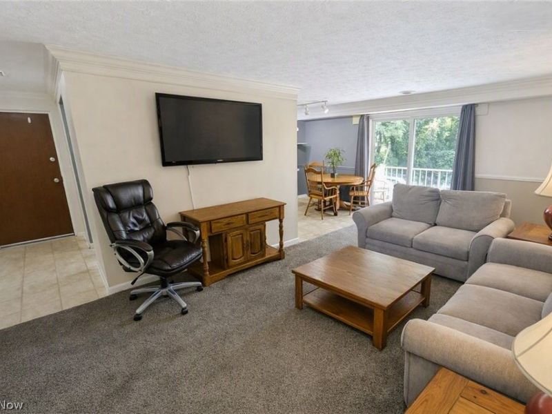4360 Inner Circle Drive, Unit B14, Brunswick, OH 44212 Photo 4