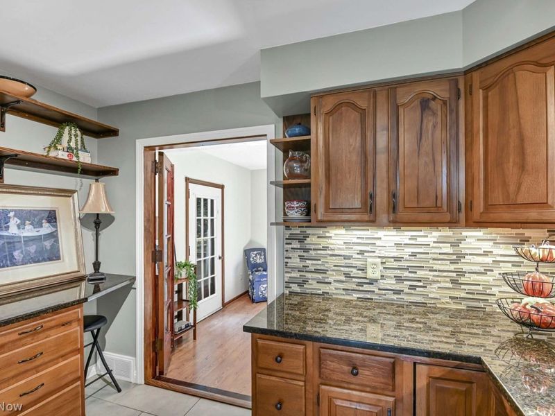 21735 Mastick Road, Fairview Park, OH 44126 Photo 29
