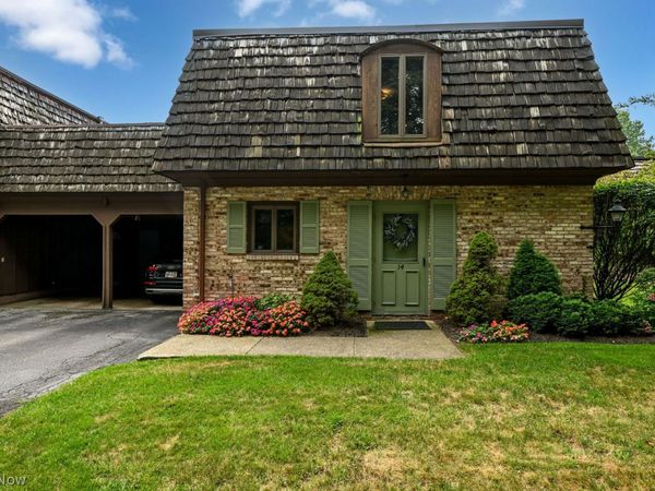 200 Granger Road , Unit 14, Medina, OH 44256