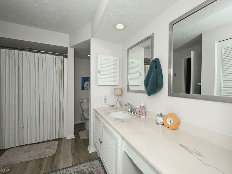 200 Granger Road, Unit 14, Medina, OH 44256 Photo 16