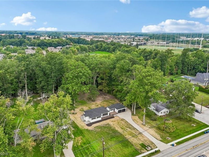 1900 Jaycox Road, Avon, OH 44011 Photo 39
