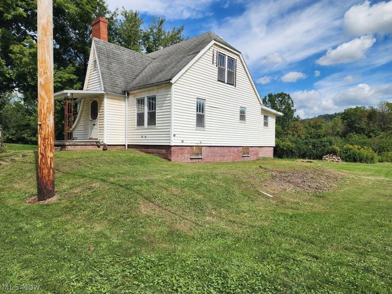 147 E College Street, Scio, OH 43988 Photo 3