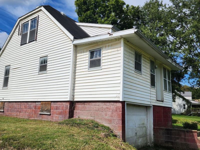 147 E College Street, Scio, OH 43988 Photo 5