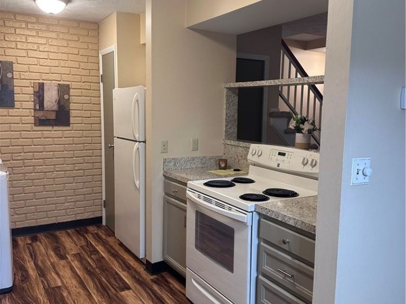 2802 Ivy Hill Circle, Unit D, Cortland, OH 44410 Photo 15