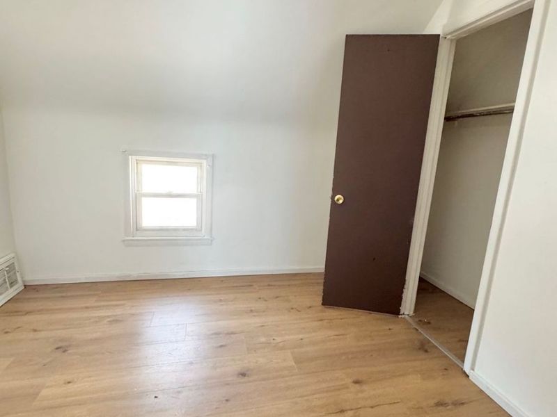 10012 Orleans Avenue, Cleveland, OH 44105 Photo 9