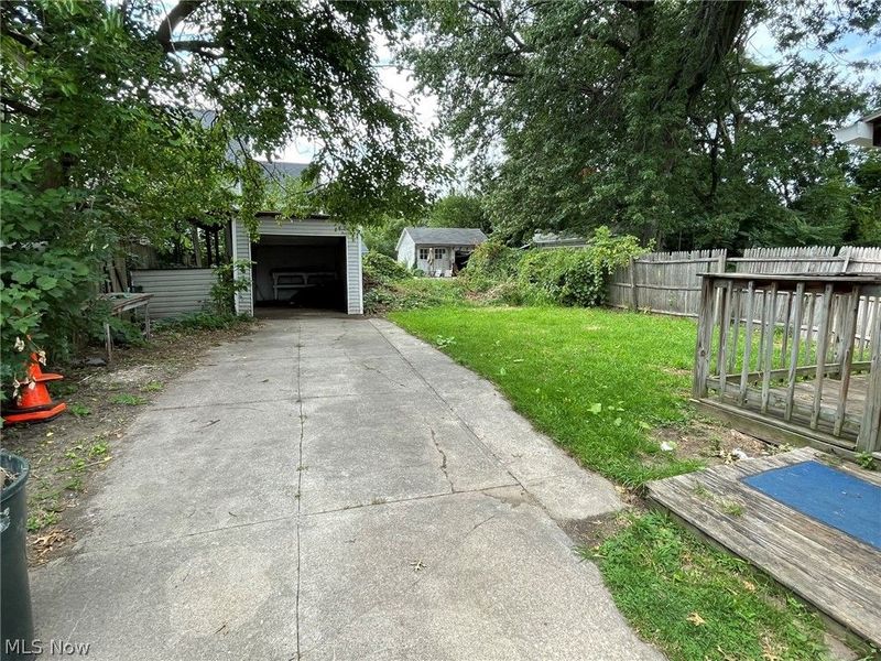 3184 W 71st Street, Cleveland, OH 44102 Photo 4