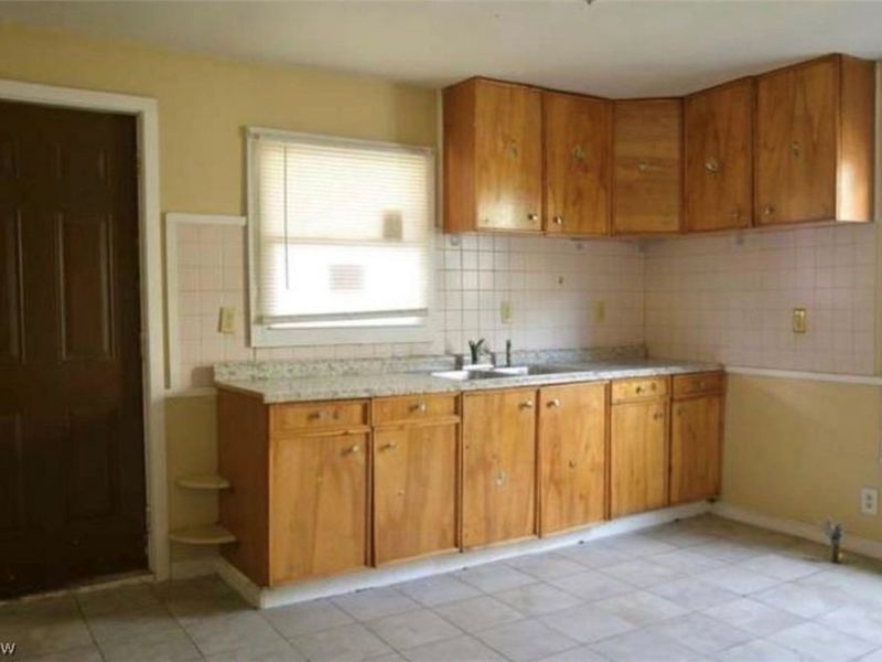 3184 W 71st Street, Cleveland, OH 44102 Photo 7