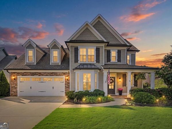 38 Grove Park Circle, Cartersville, GA 30120