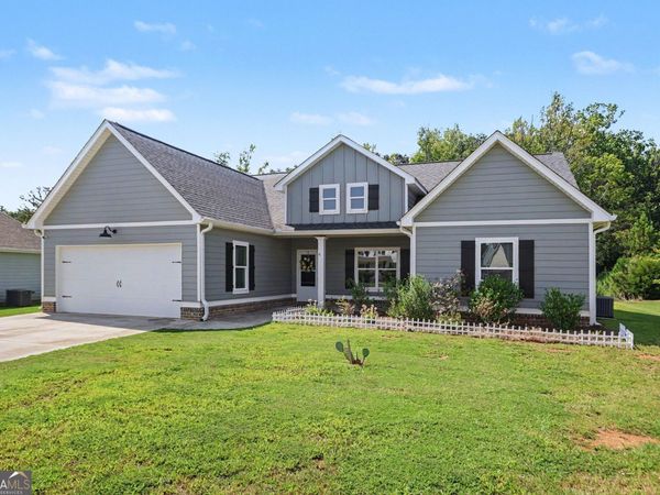 119 Springwood Drive, Carrollton, GA 30117