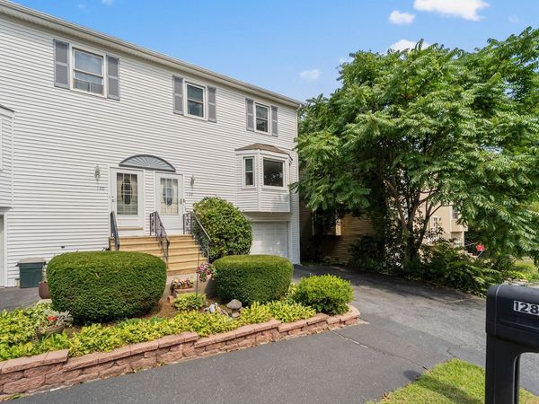 128 Orton St Ext, Worcester, MA 01604