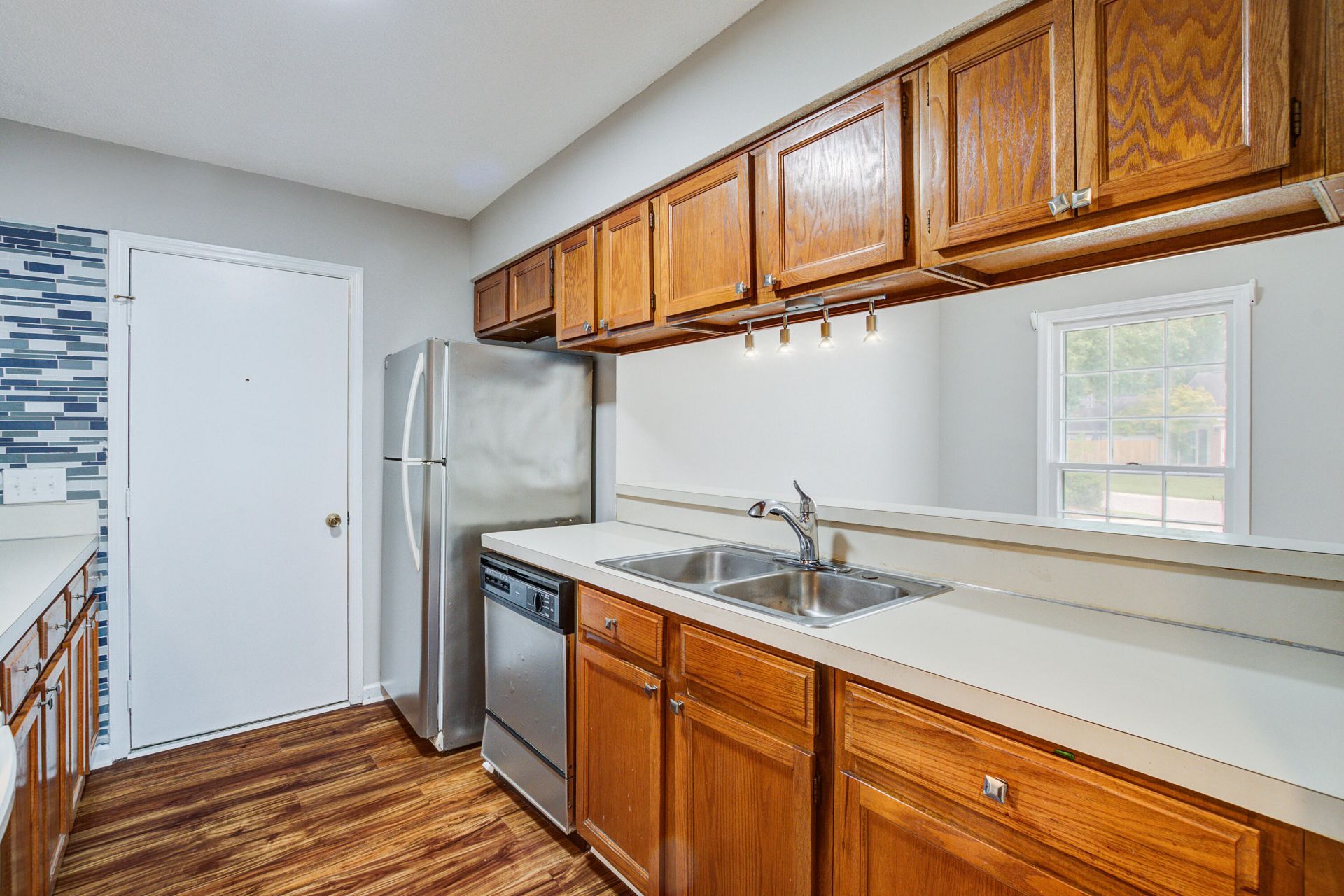 120 Alston Circle Photo 15
