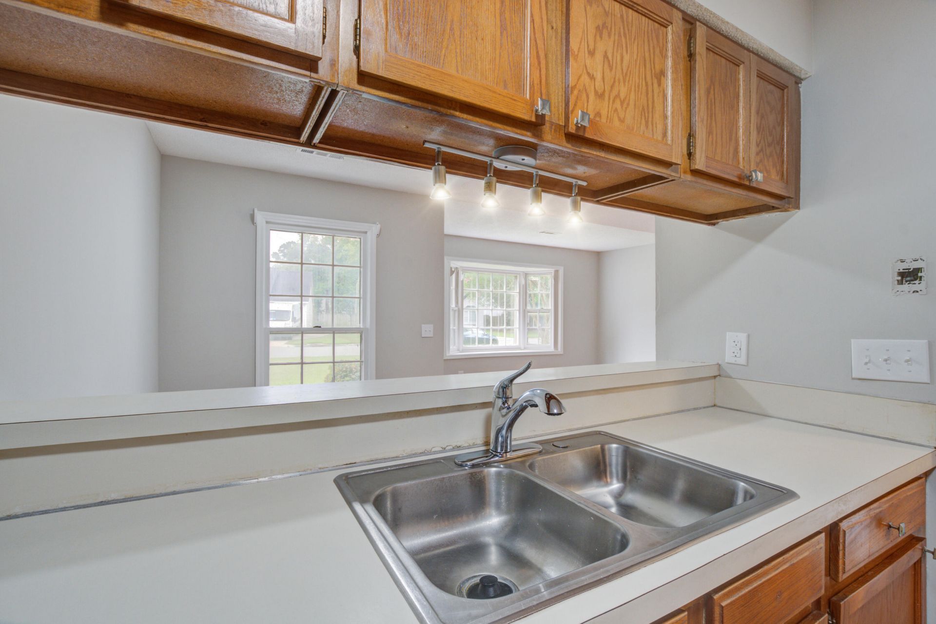 120 Alston Circle Photo 18