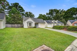 120 Alston Circle photo 4