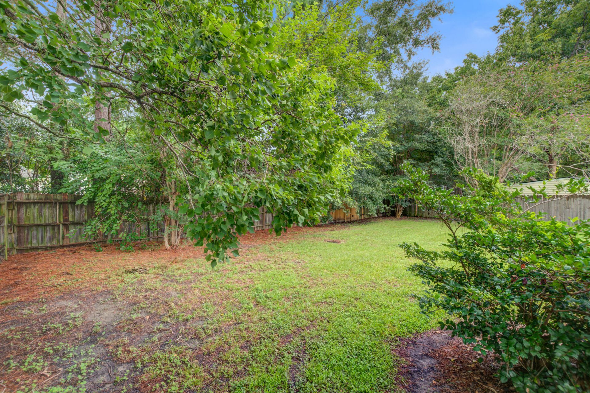 120 Alston Circle Photo 32