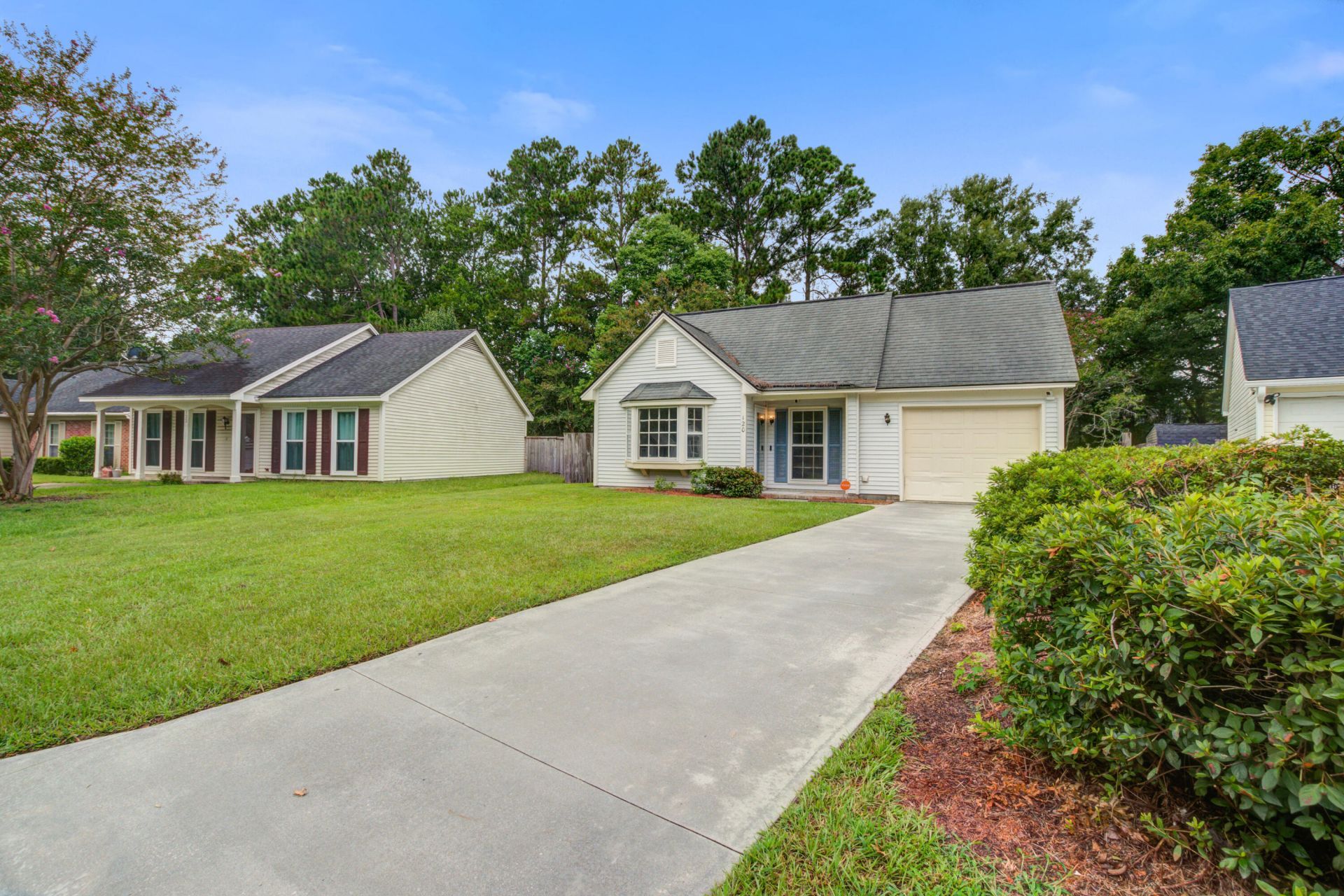 120 Alston Circle Photo 4