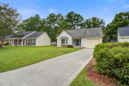 120 Alston Circle photo 4