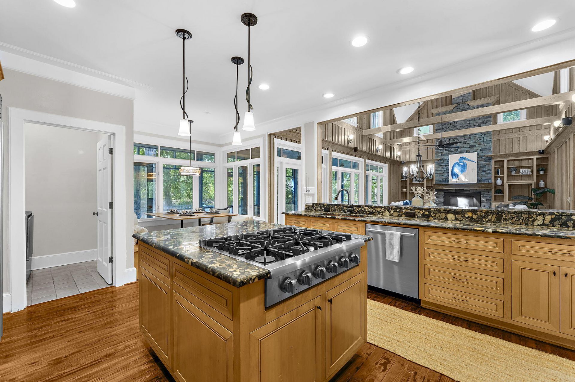 8634 W Fairway Woods Drive Photo 27