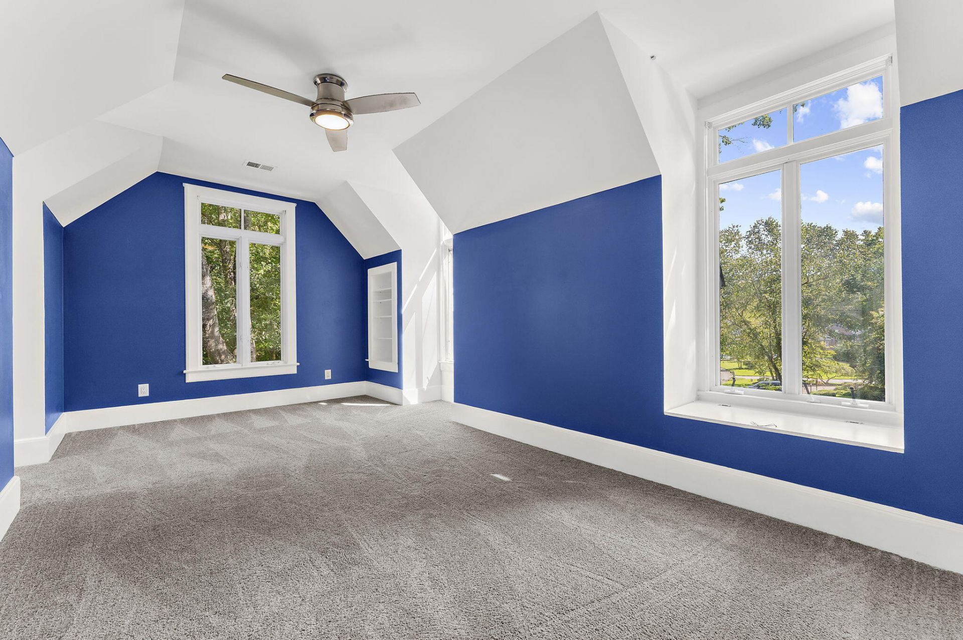 8634 W Fairway Woods Drive Photo 56